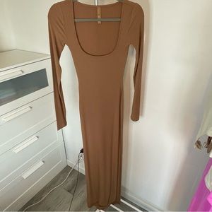 SKIMS- long sleeve dress